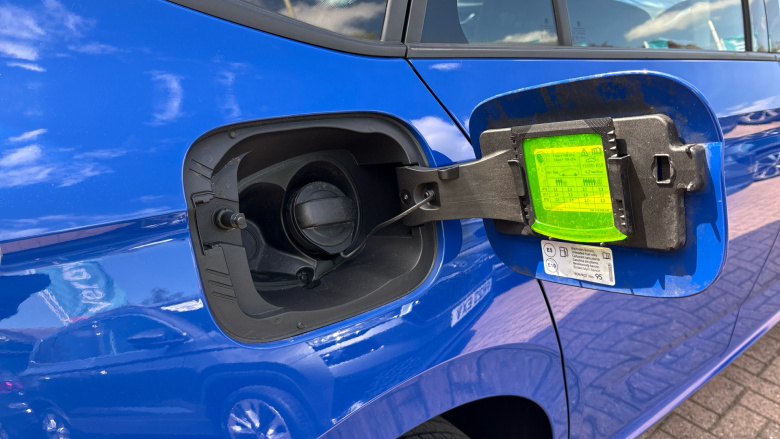 Skoda Kamiq 1.0 TSI 95 S 5dr Petrol Hatchback